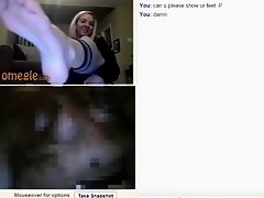 BLONDE GIRL ON OMEGLE MAKE ME CUM FOR HER FEET on Watchteencam.com
