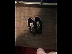 Pissing Girlfriends Sneakers on Watchteencam.com